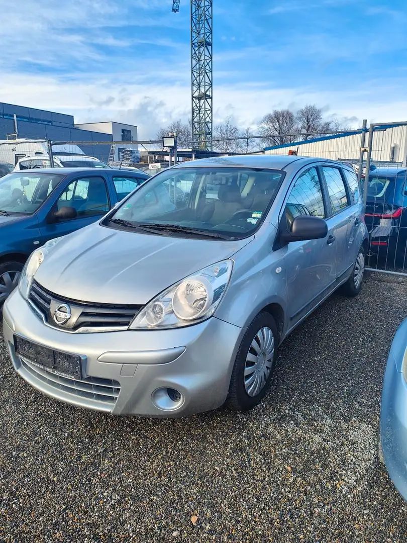 Nissan Note Visia 1,4 1Hand*TÜV bis 11.2026 Plateado - 1