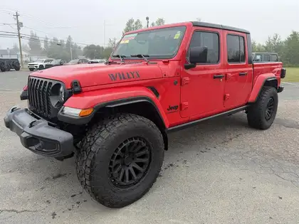 2023 Jeep Gladiator Sport S Crew Cab 4WD