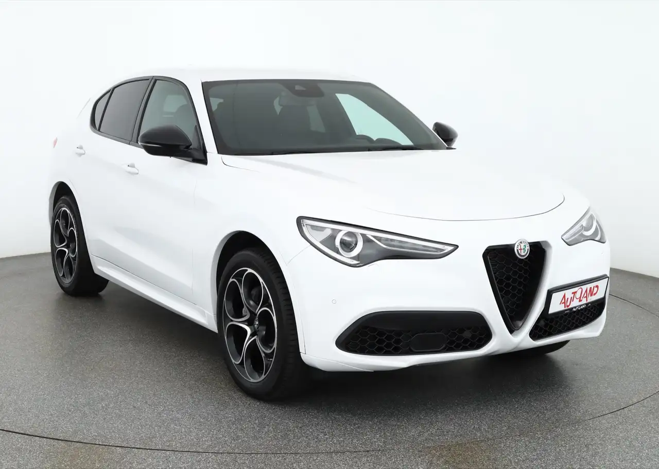 Alfa Romeo Stelvio 2022 — фото 7