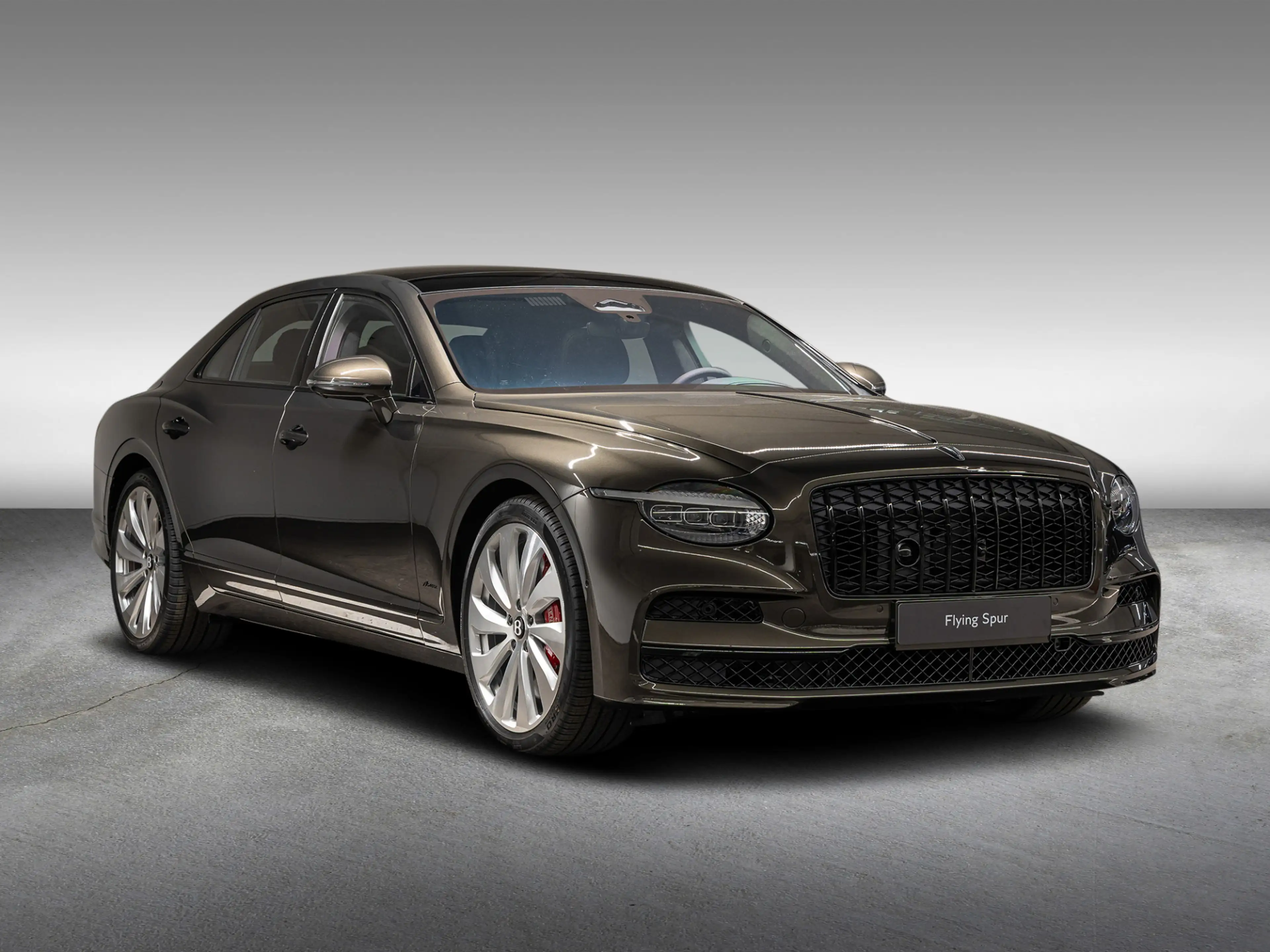 Bentley Flying Spur Azure V8 Hybrid MY2027 | Coming soon — photo 3