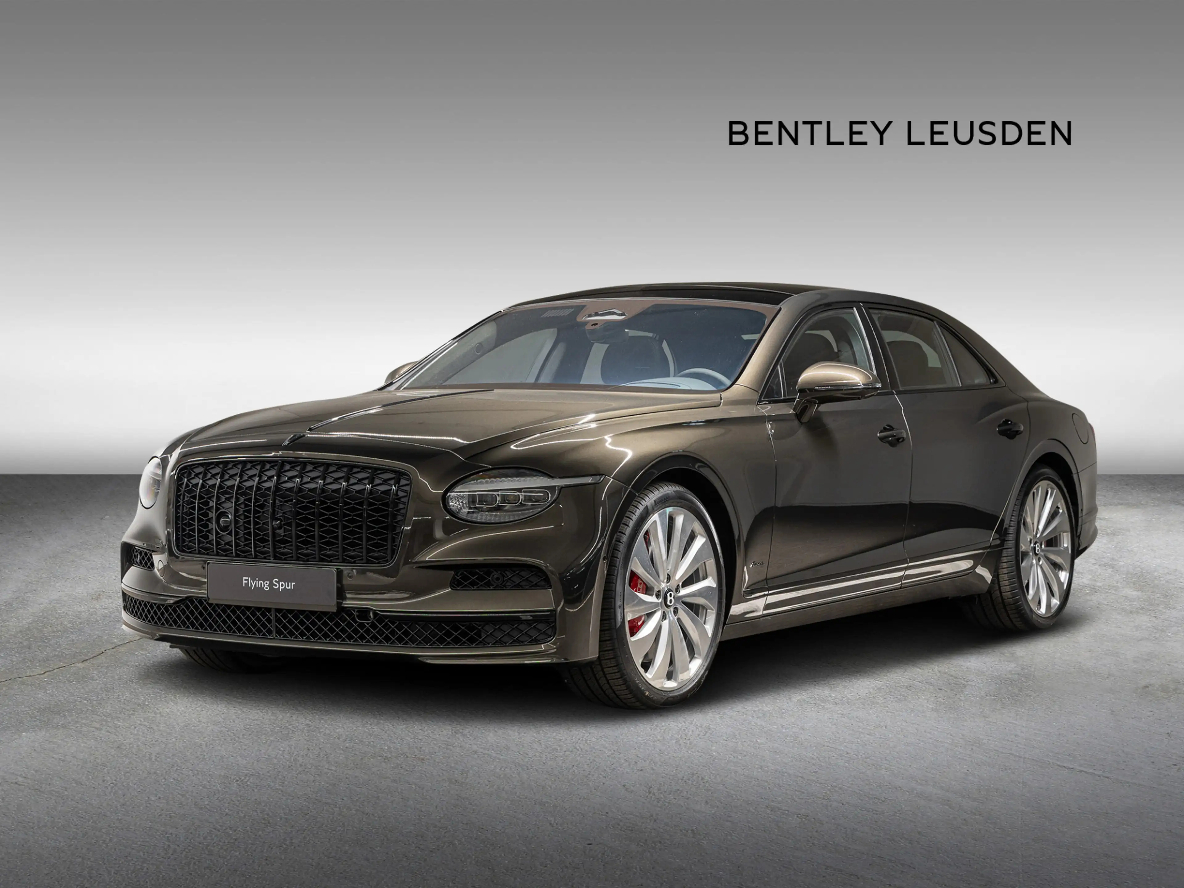 Bentley Flying Spur Azure V8 Hybrid MY2027 | Coming soon
