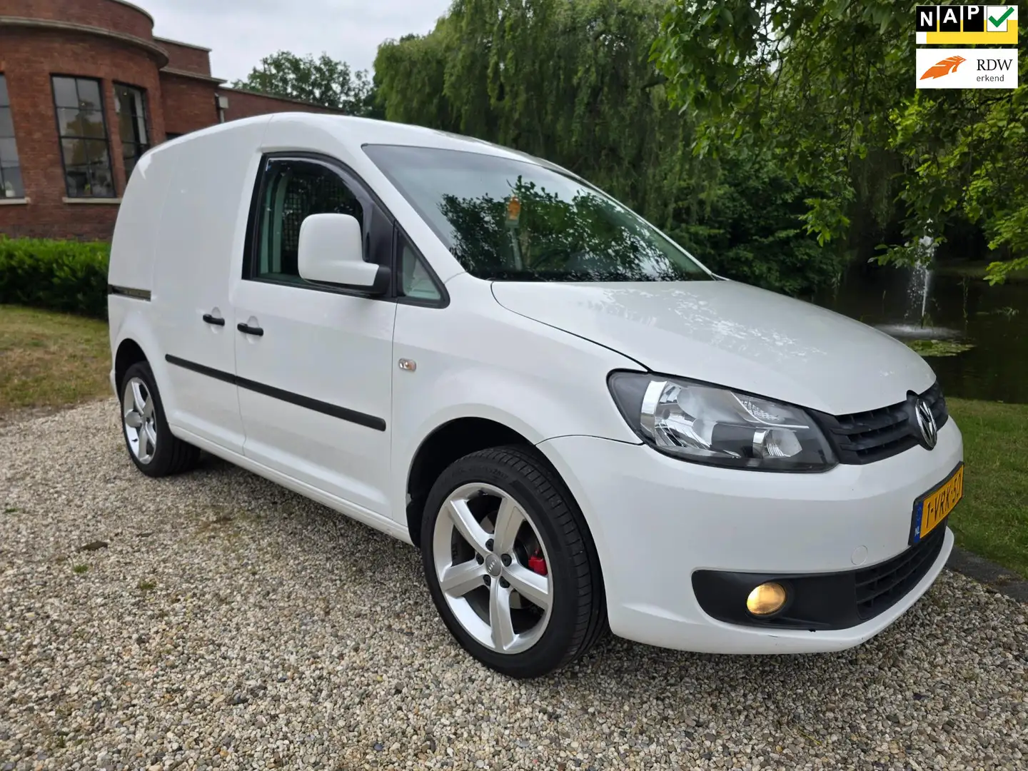 Volkswagen Caddy 1.6 TDI AIRCO/cruise *apk:02-2026* Wit - 1