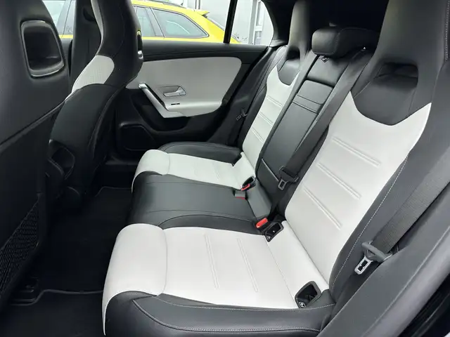 Mercedes-Benz Cla Class view 11