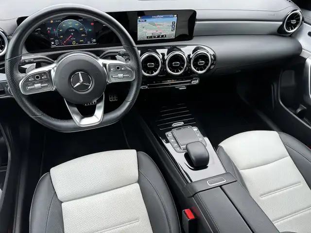 Mercedes-Benz Cla Class view 12