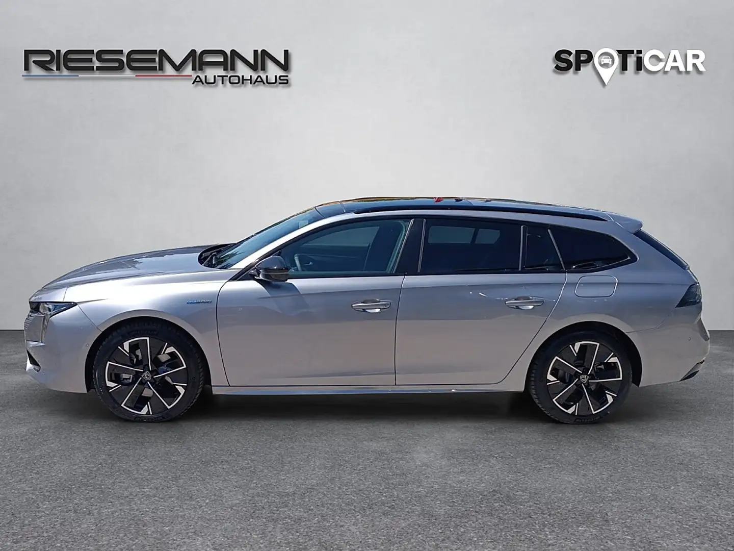 Peugeot 508 SW Hybrid 225 PHEV e-EAT8 GT Aut. Grau - 2