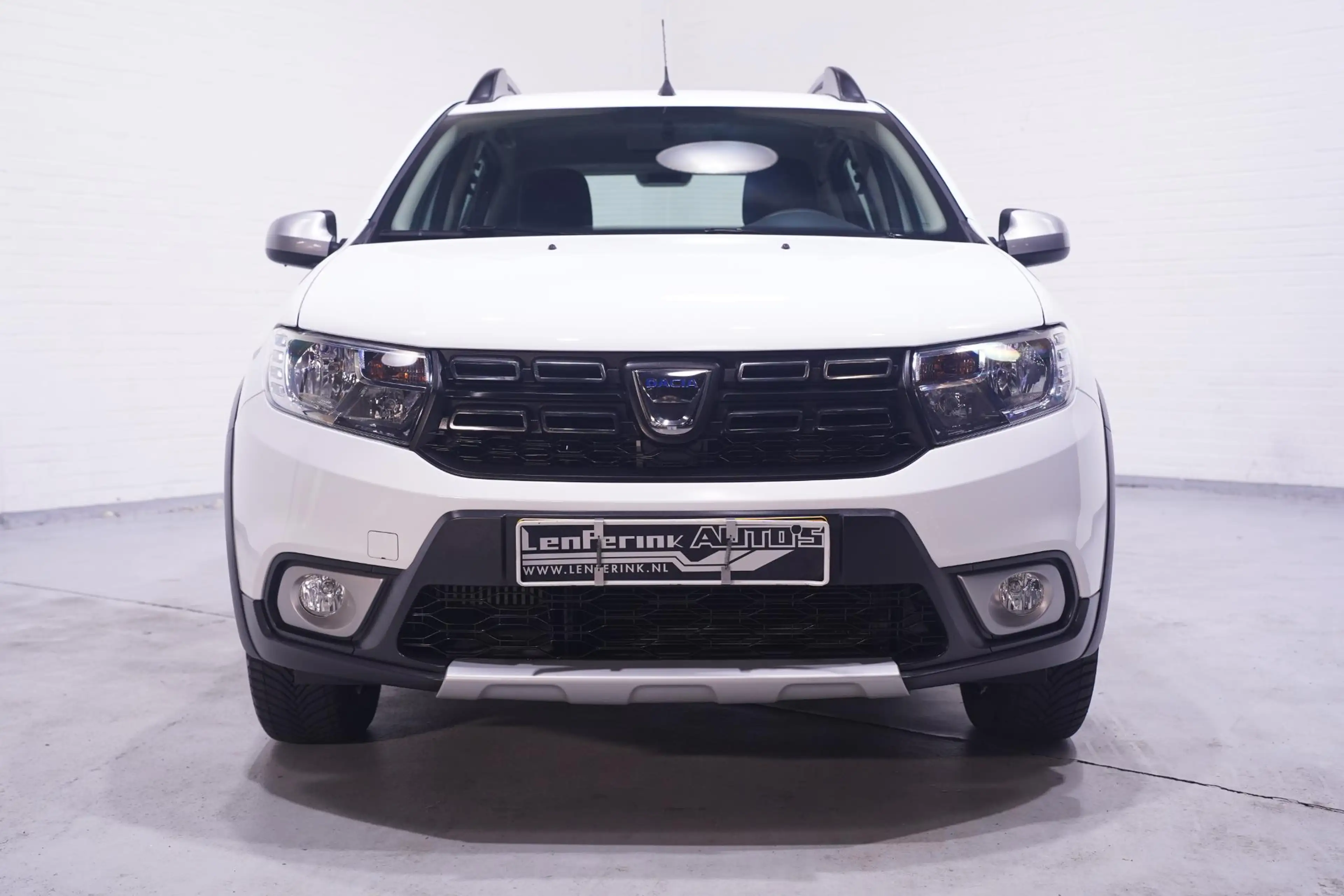 Dacia Sandero 0.9 TCe SL Stepway NAP Navi Camera PDC Trekhaak — photo 2