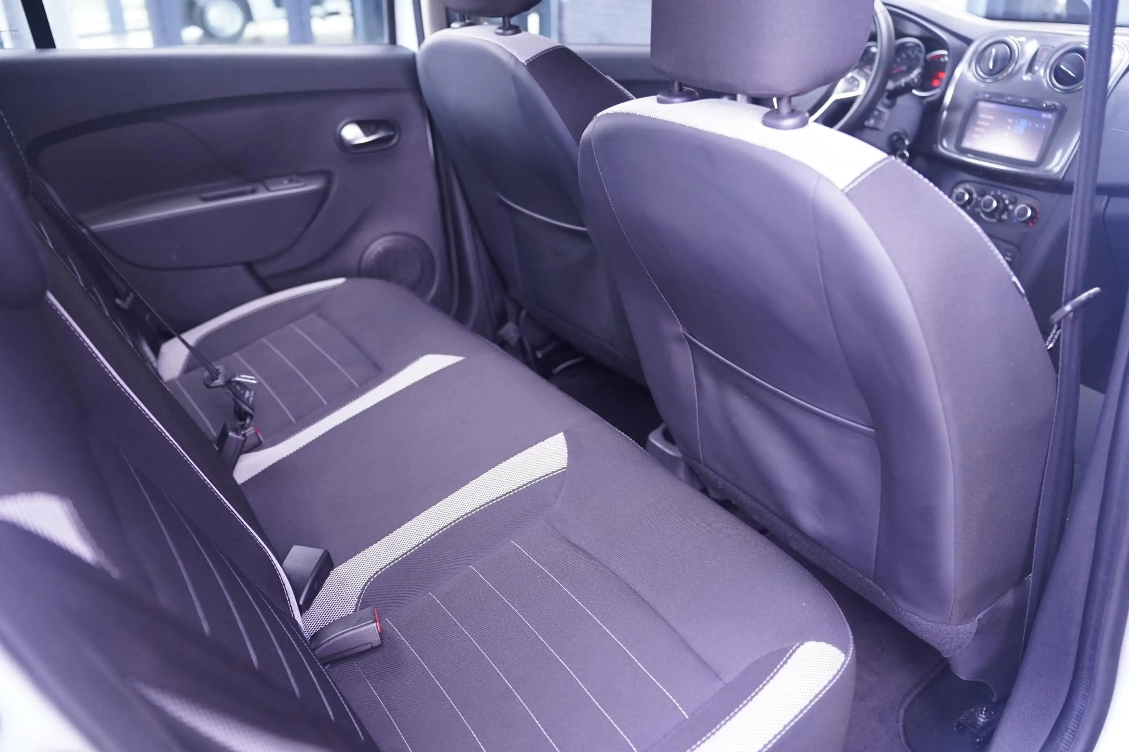 Dacia Sandero 0.9 TCe SL Stepway NAP Navi Camera PDC Trekhaak — photo 38