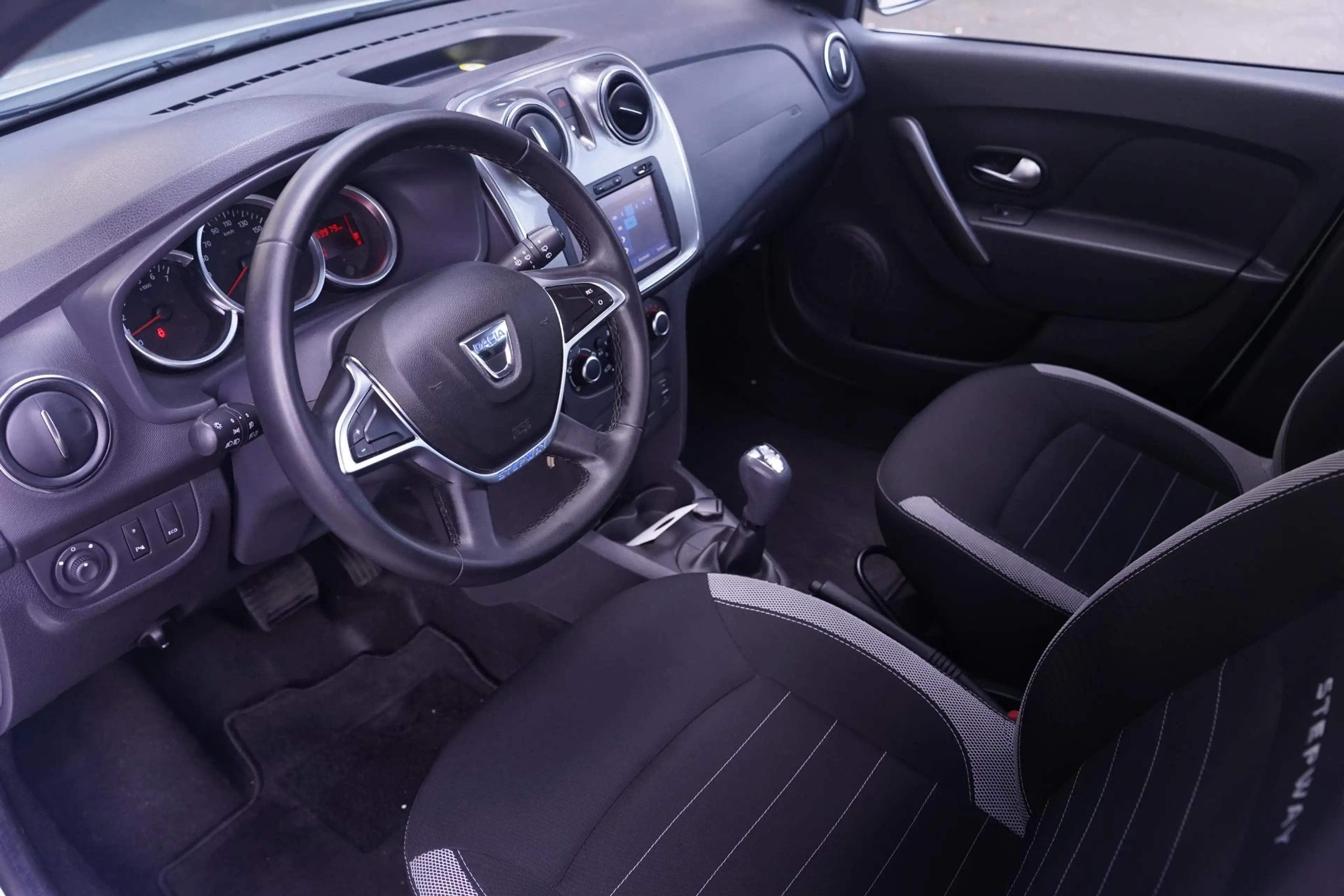 Dacia Sandero 0.9 TCe SL Stepway NAP Navi Camera PDC Trekhaak — photo 34