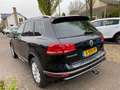 Volkswagen Touareg 3.0 TDI R-LINE / LEDER / AIRCO-ECC / PANO / TREKHA Schwarz - thumbnail 4