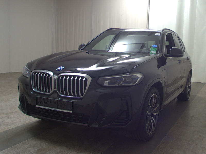 BMW X3 xDrive30e M-Sport Leder Navi LED Pano — photo 2