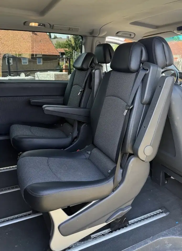 2011 Mercedes-Benz Viano 3.0 CDI DPF extralang Automatik Trend, photograph 9