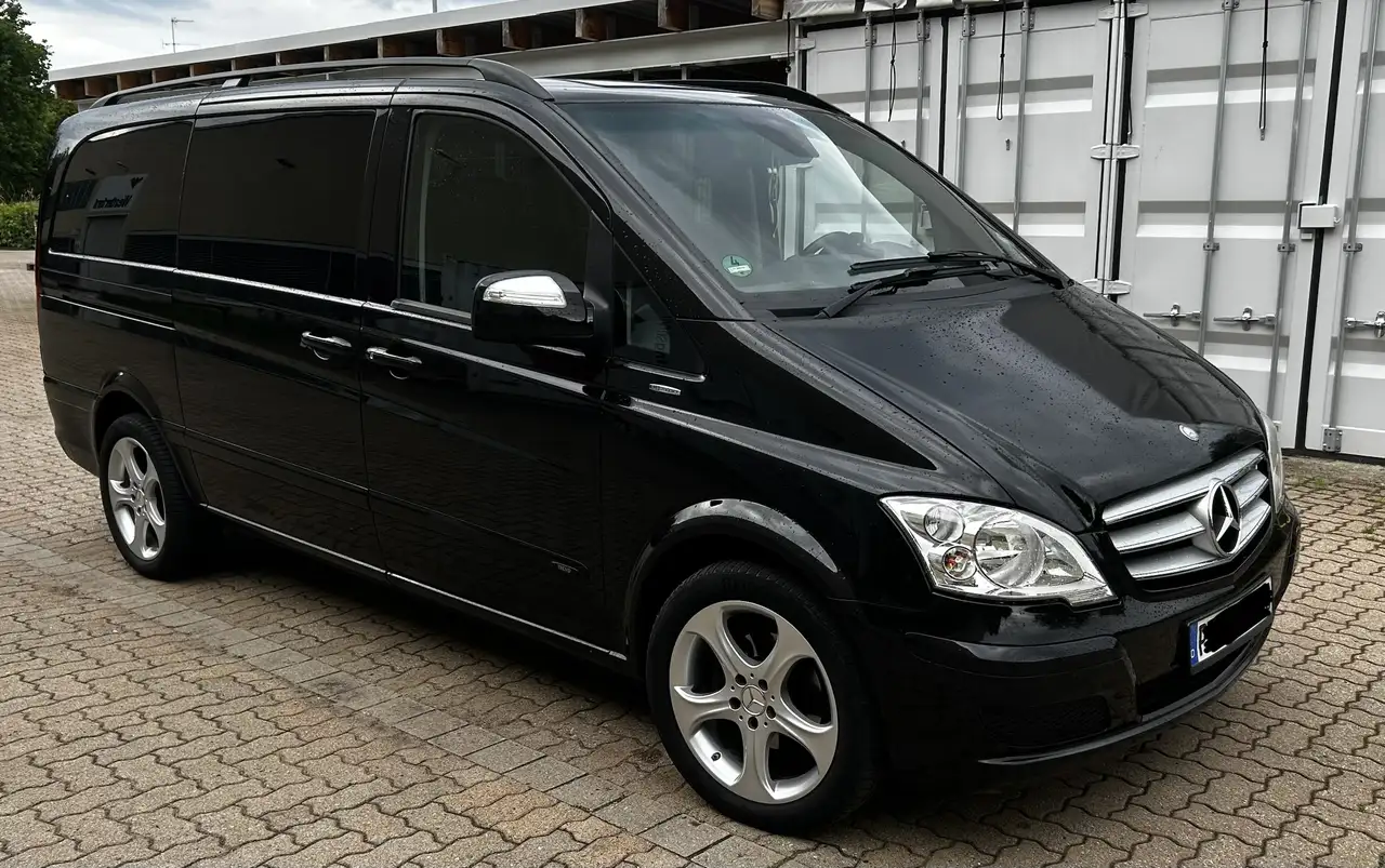 2011 Mercedes-Benz Viano 3.0 CDI DPF extralang Automatik Trend, photograph 2