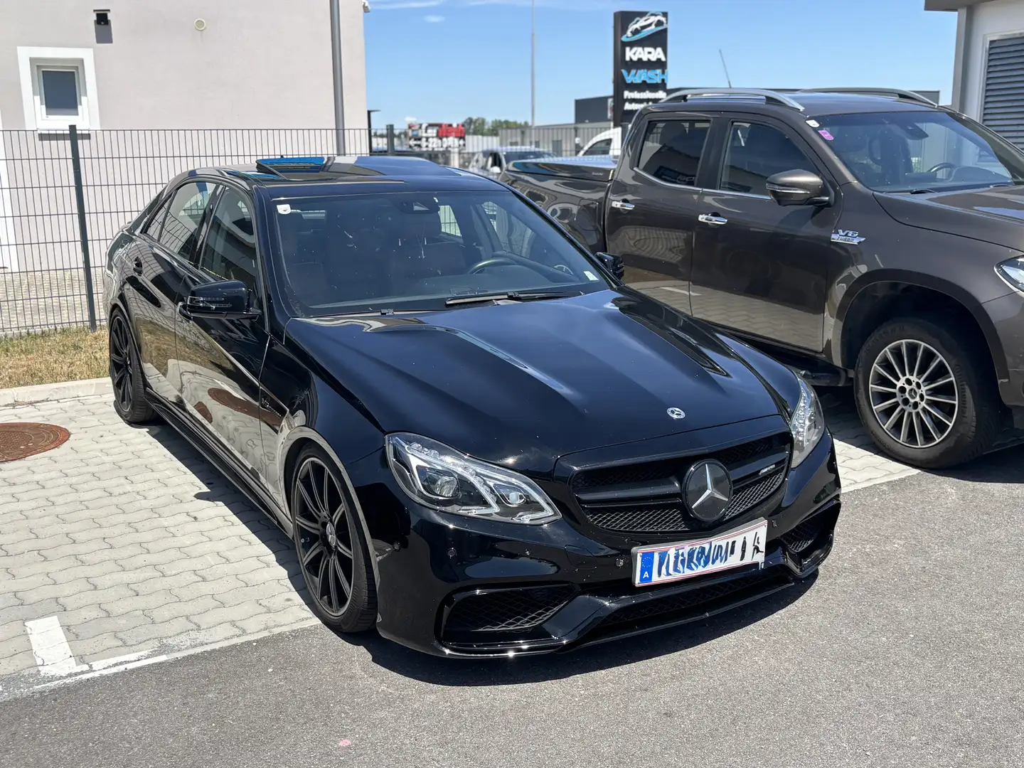 Mercedes-Benz E 220 Avantgarde A-Edition BlueEfficiency CDI Aut. - 1