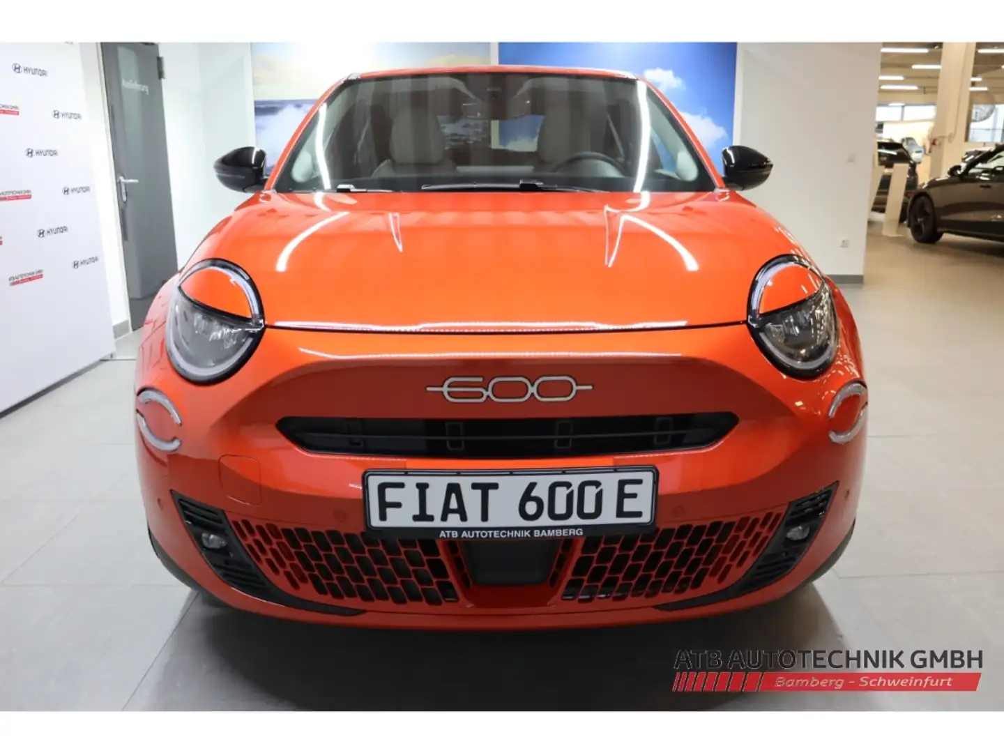 Fiat 600 La Prima 54kWh Navi Leder digitales Cockpit 360 Ka Orange - 2