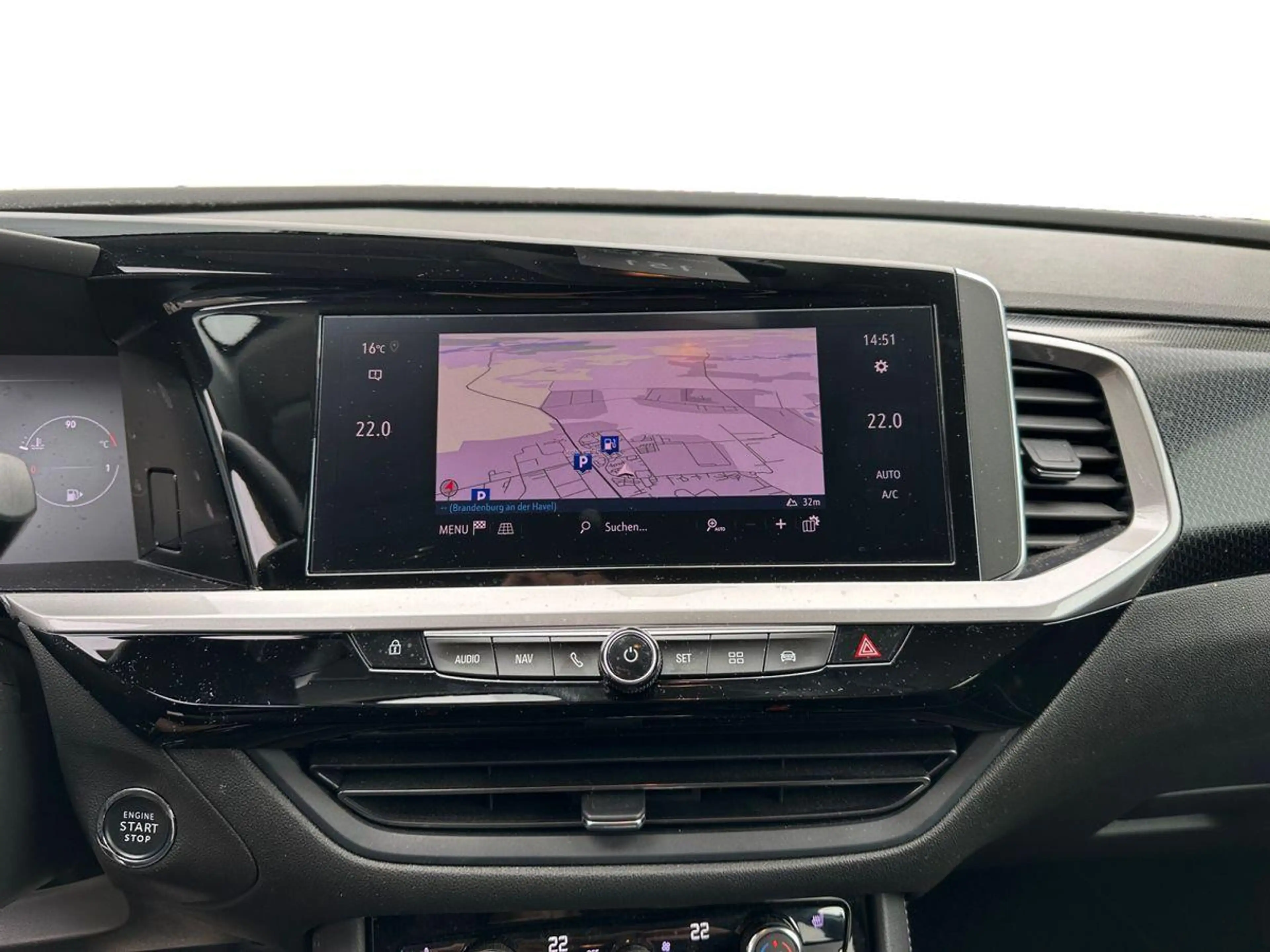 Opel Grandland GS Line Metallic — photo 11