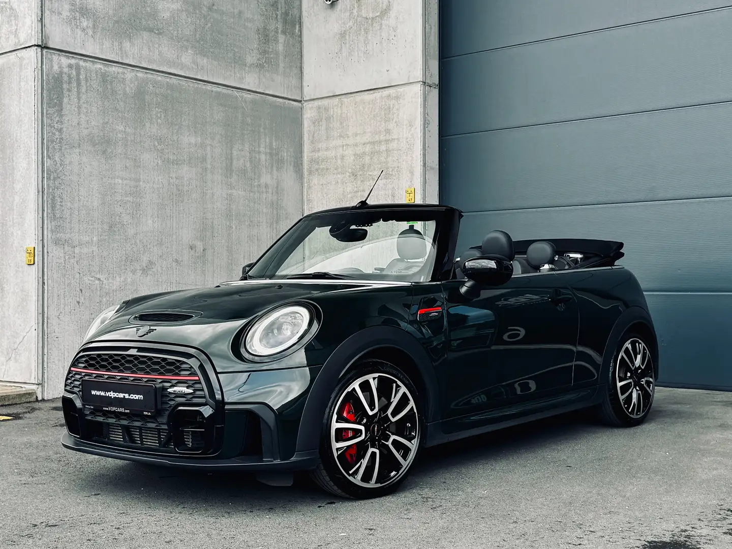 MINI John Cooper Works Cabrio JCW ADAPTIVE SUSPENSION - LED - SHADOW PACK - Verde - 2