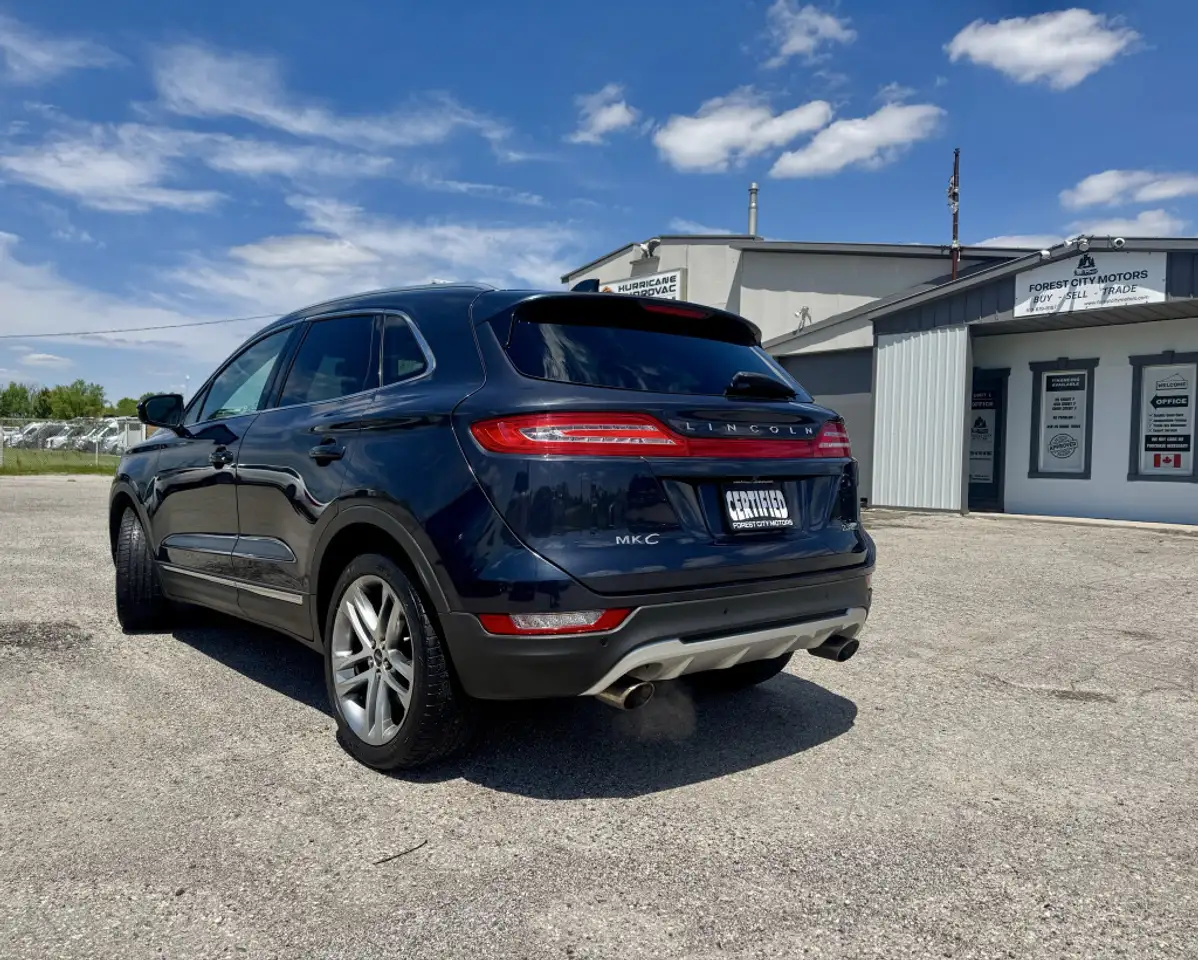 Lincoln MKC снимка Lincoln MKC