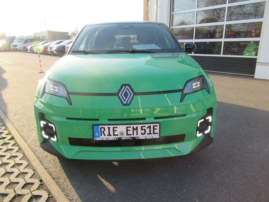 Renault R 5