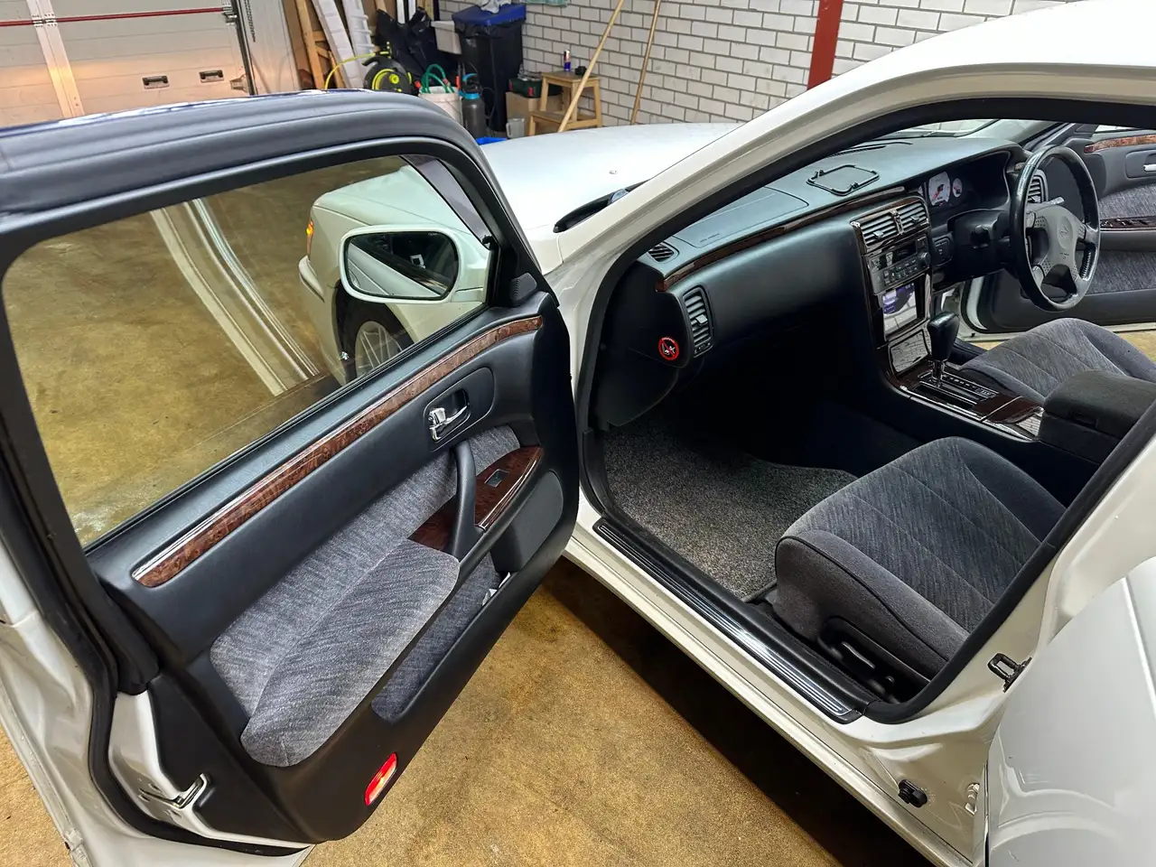 Nissan cima y33 grand touring, foto 12