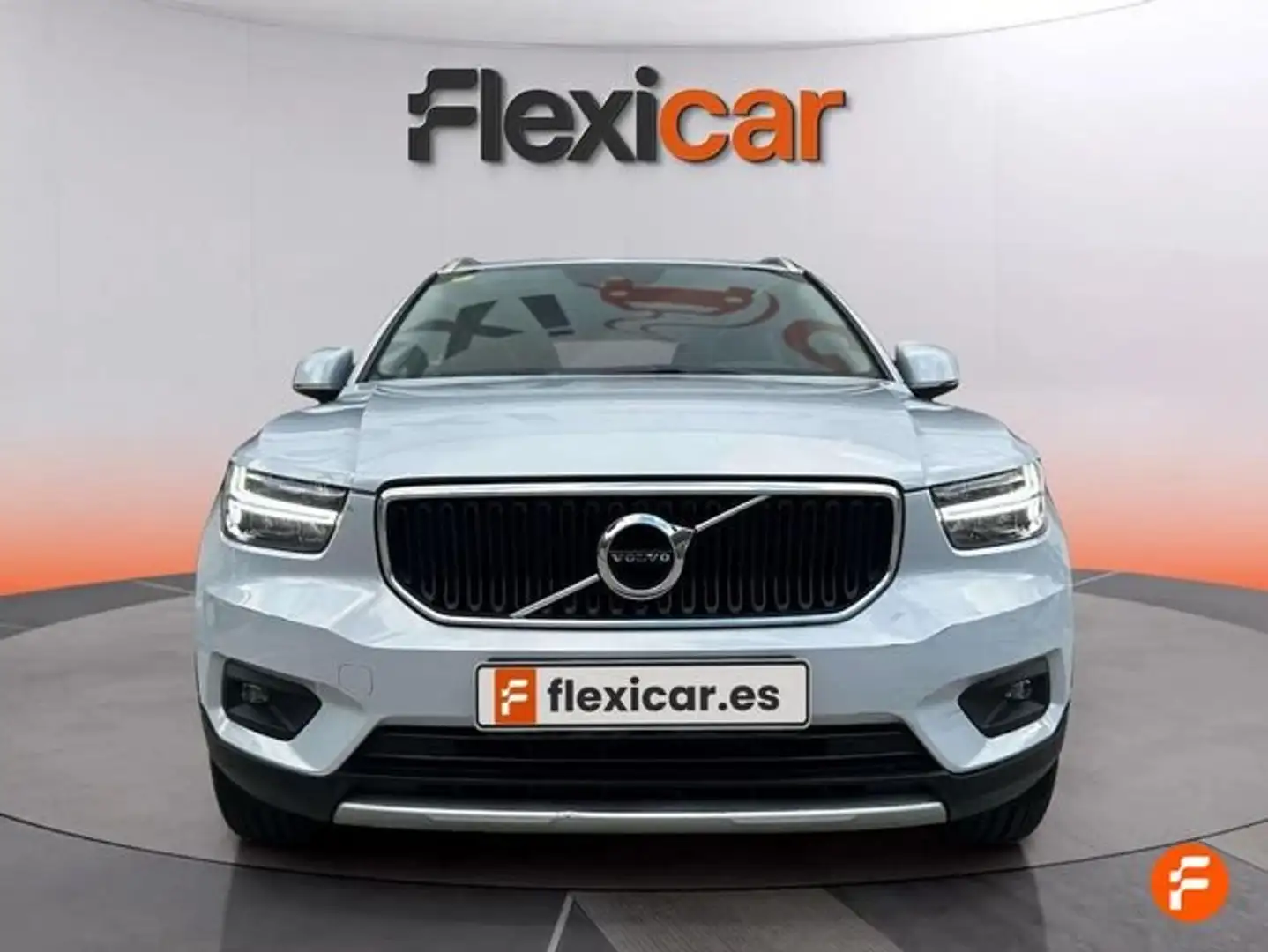 Volvo XC40 2.0+B4+G+AWD+Inscription+Auto Blanc - 2