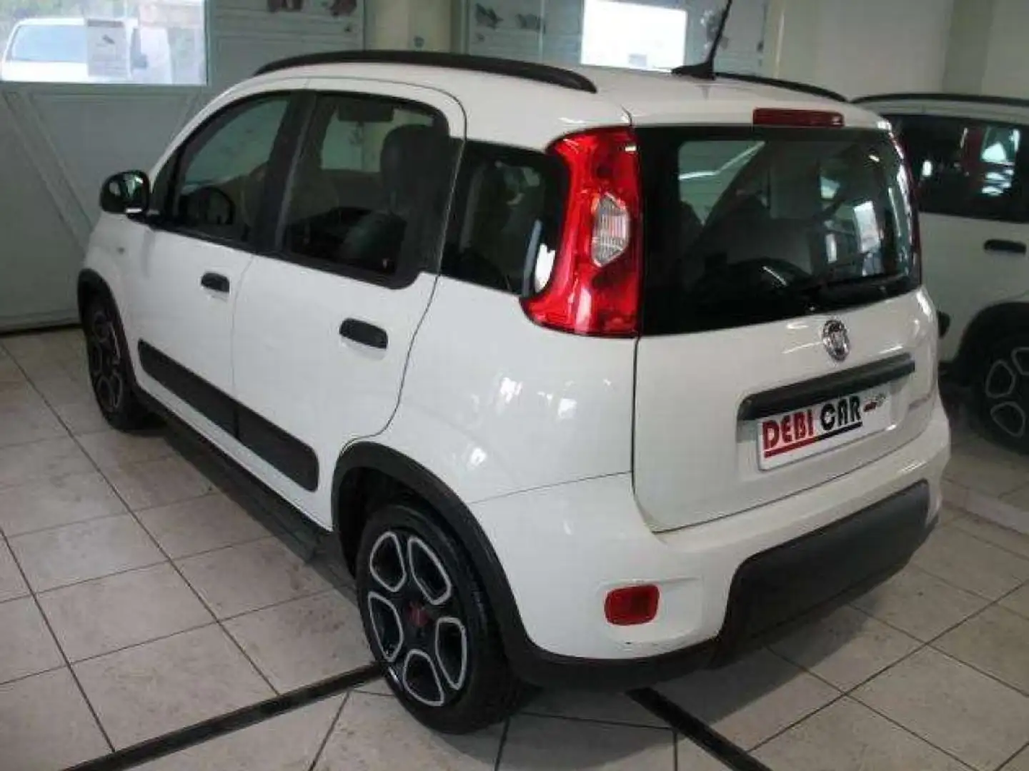 Fiat Panda hybrid Cross Blanc - 2