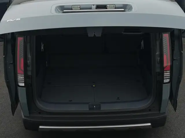 Kia PV5 Passenger view 9