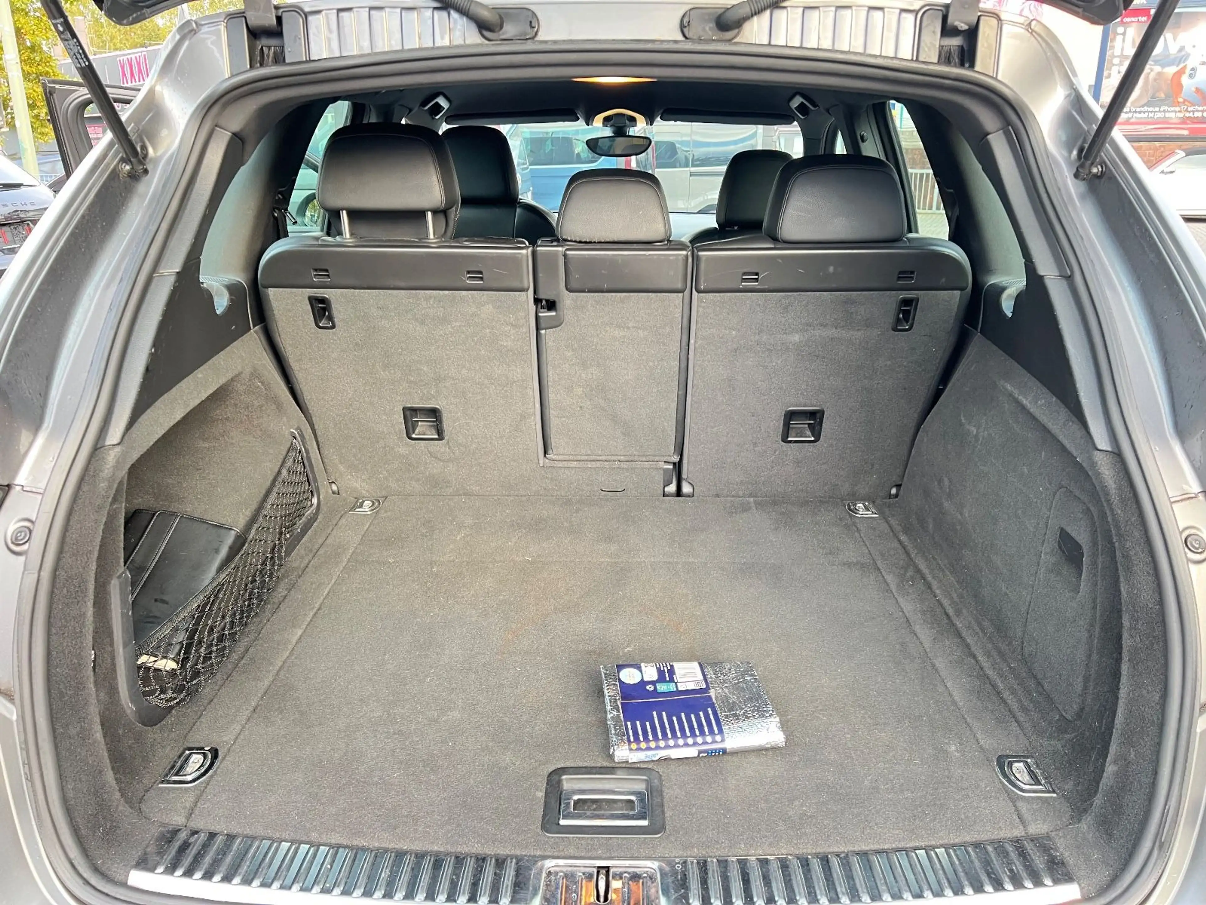 Porsche Cayenne Basis — photo 15