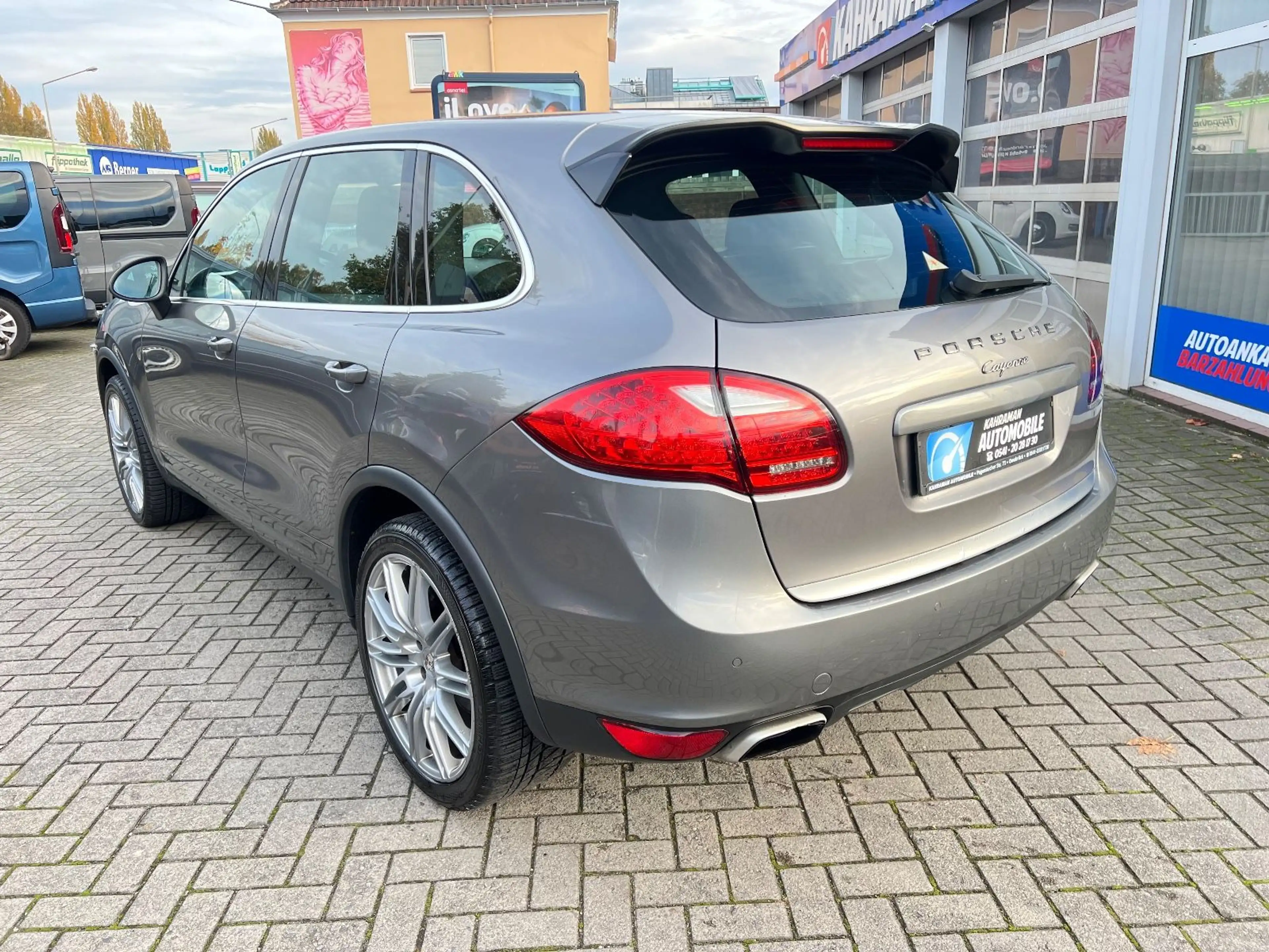 Porsche Cayenne Basis — photo 6