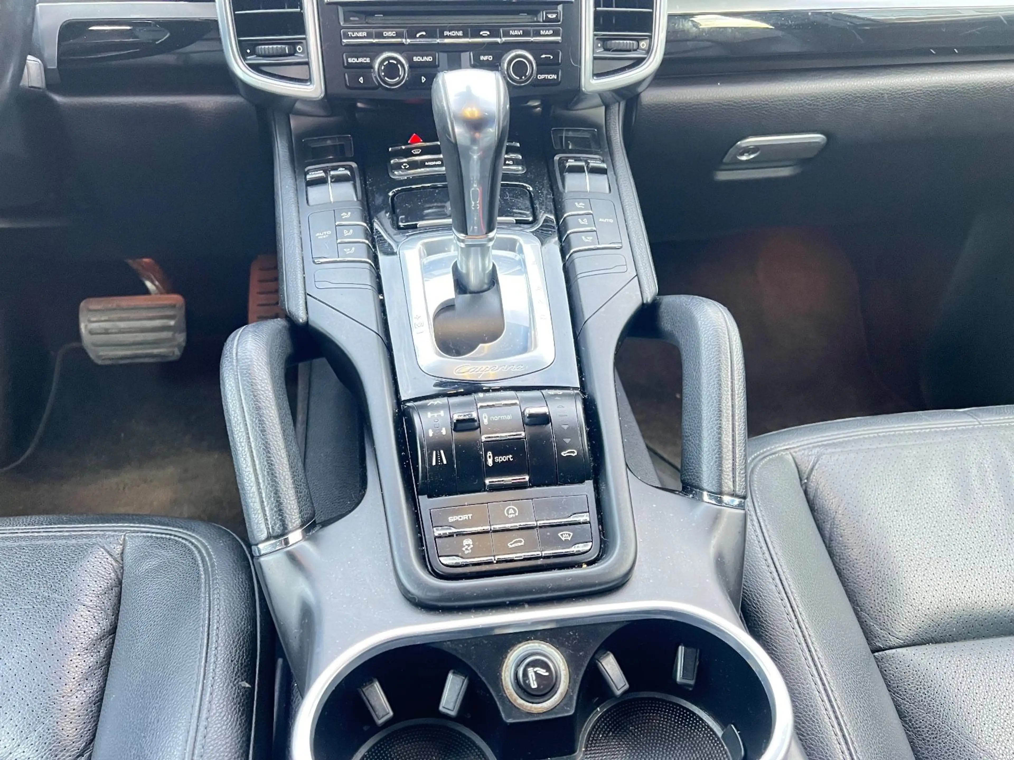 Porsche Cayenne Basis — photo 13