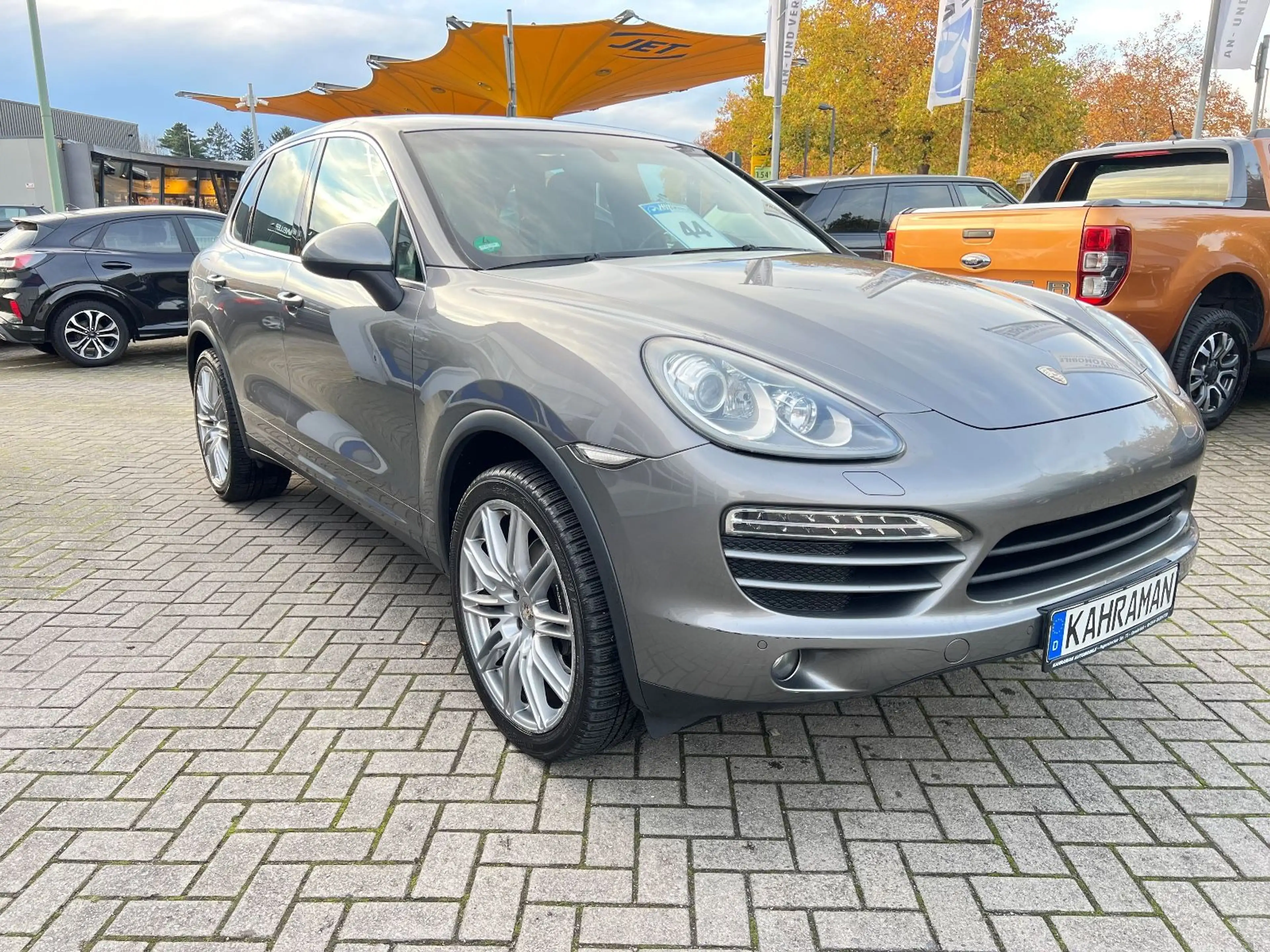 Porsche Cayenne Basis — photo 4