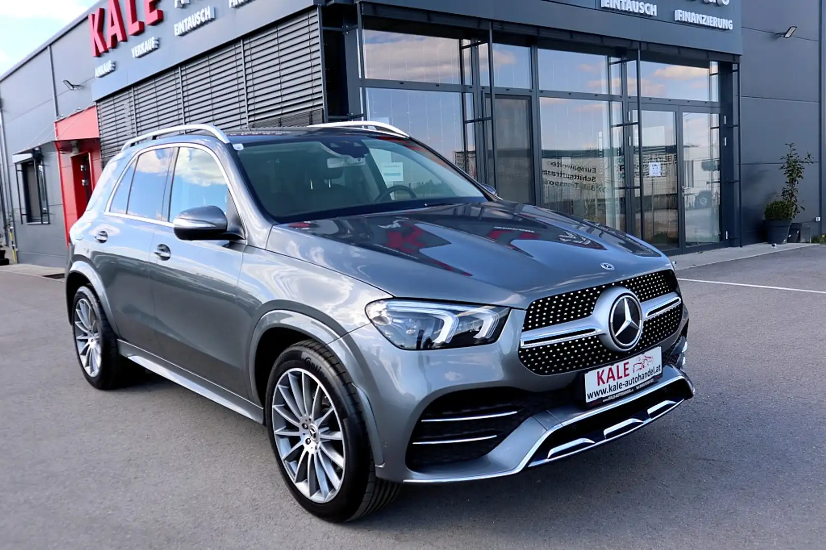 Mercedes-Benz GLE 350 d 4Matic Aut.*AMG-LINE*1.Besitz*Leder*LED*Navi* Grau - 2