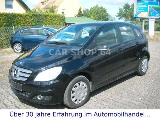 Mercedes-Benz B 160 -NAVI/SHZ/PDC/EURO5/SCHECKHEFT!