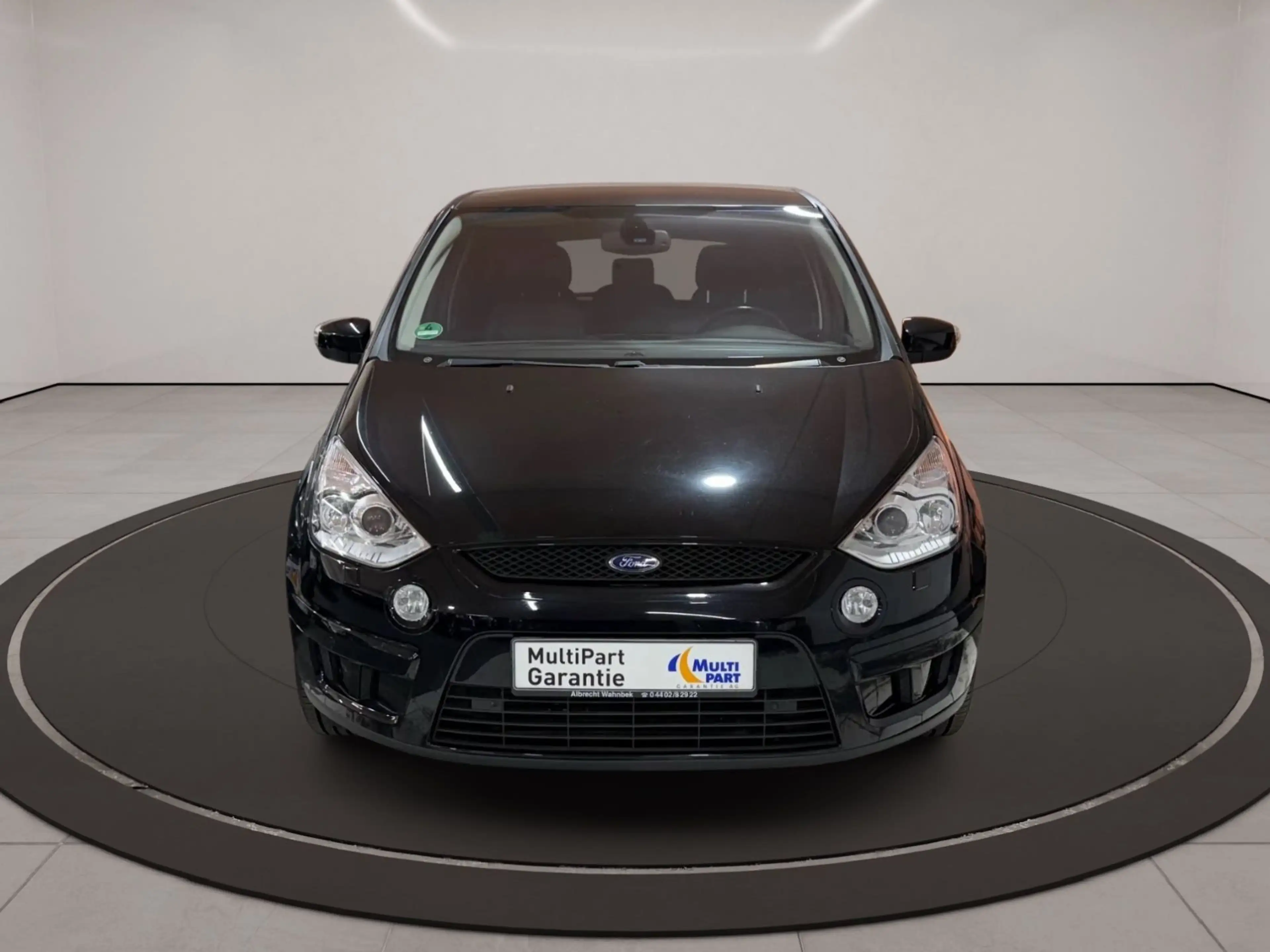 Ford S-Max S-MAX Titanium / 7 Sitzer — photo 2