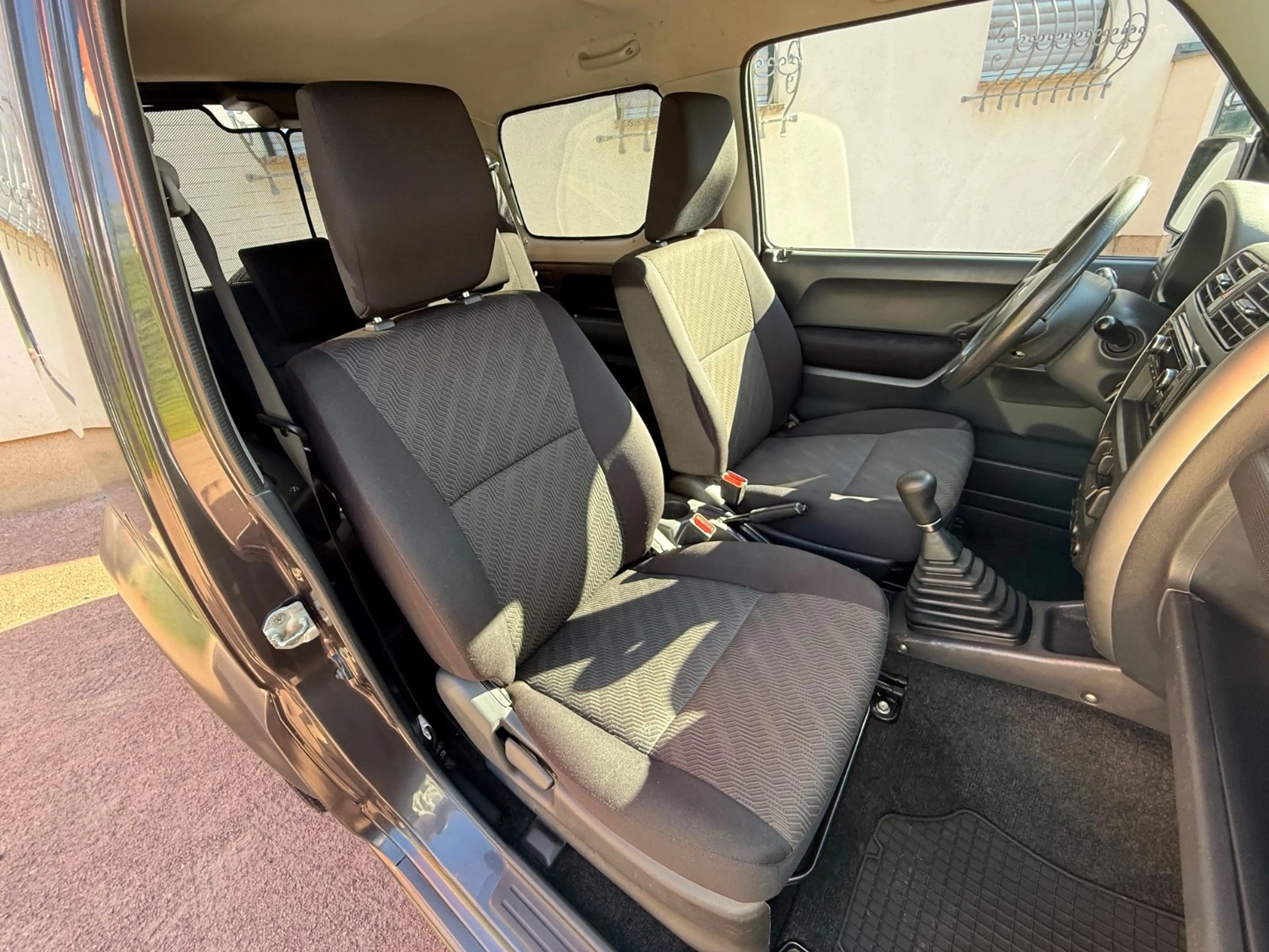 Suzuki Jimny RANGER 4x4 KEIN ROST AHK TOP — photo 15