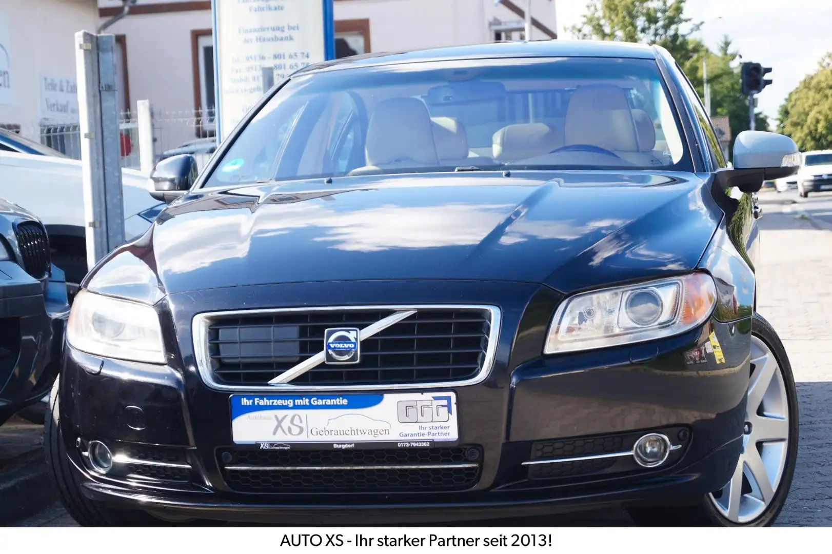 Volvo S80 2.4 D5 Executive Automatik aus 2.Hand! Negru - 1