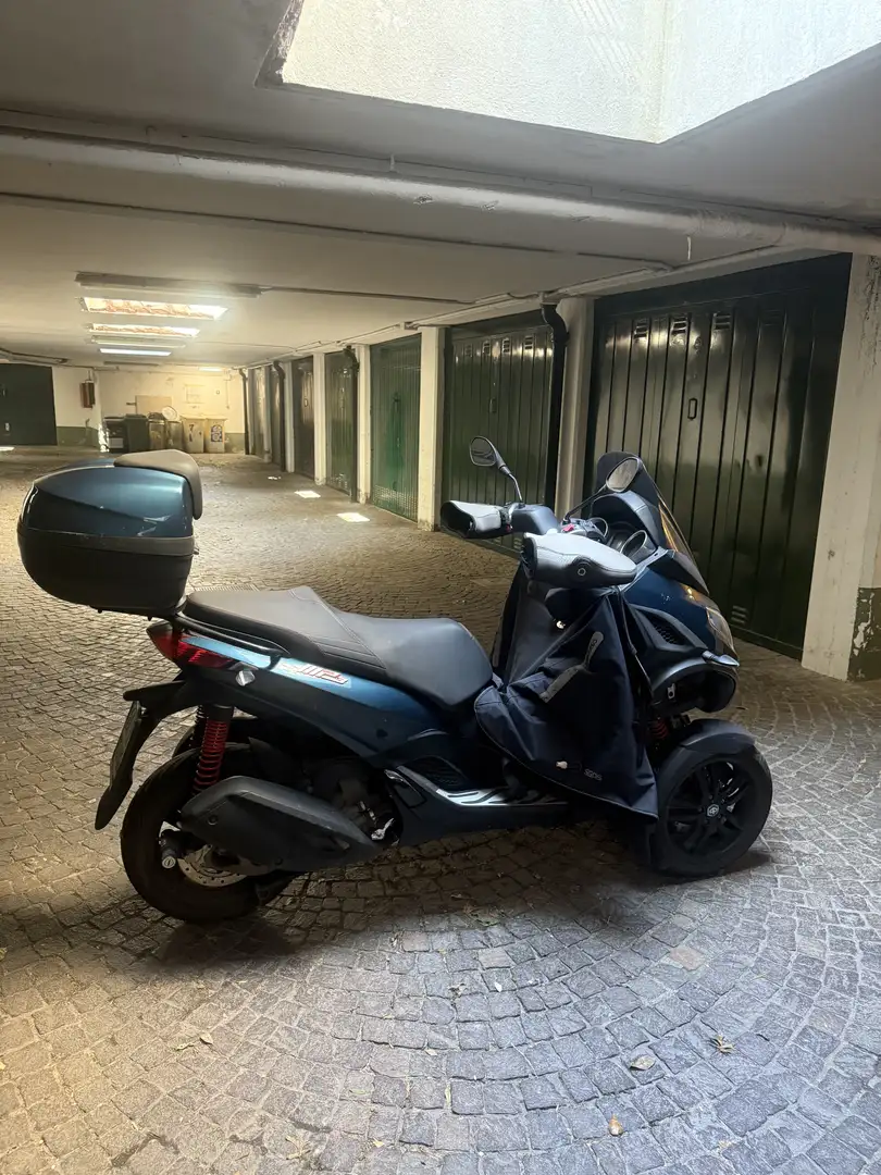 Piaggio MP3 300 hpe Sport - 1
