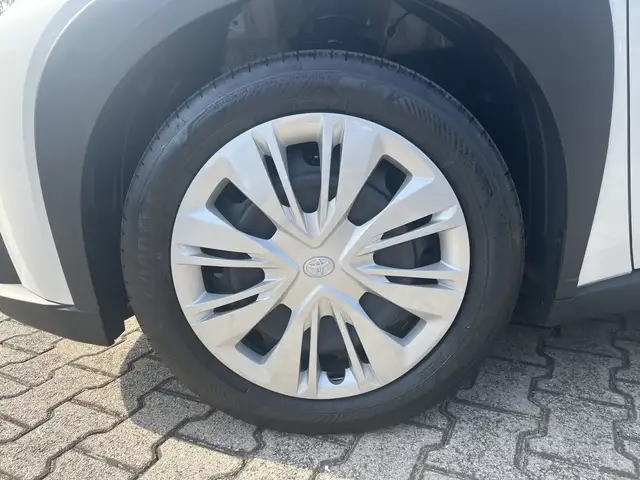 Toyota Aygo X view 7