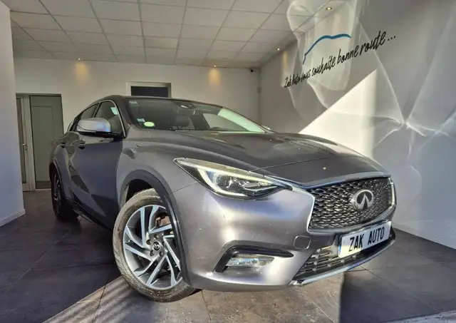 Infiniti Q30 Q30 1.5d 109 7DCT Premium