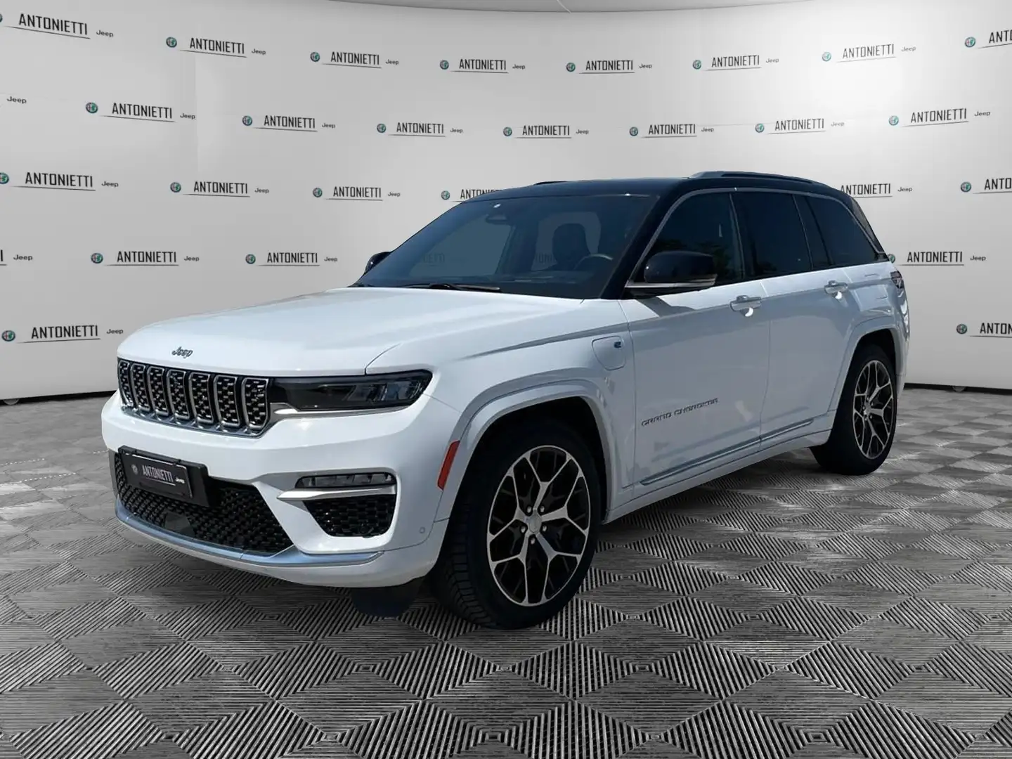 Jeep Grand Cherokee Grand Cherokee 2.0 PHEV ATX 4xe Summit Reserve Weiß - 1