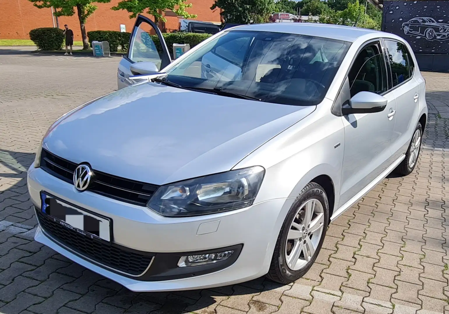 Volkswagen Polo 1.6 TDI Life - 1