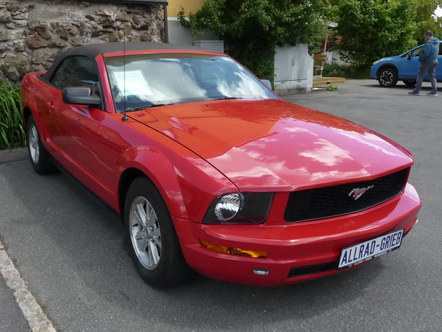 Ford Mustang 4,0  V6 Rot - 2