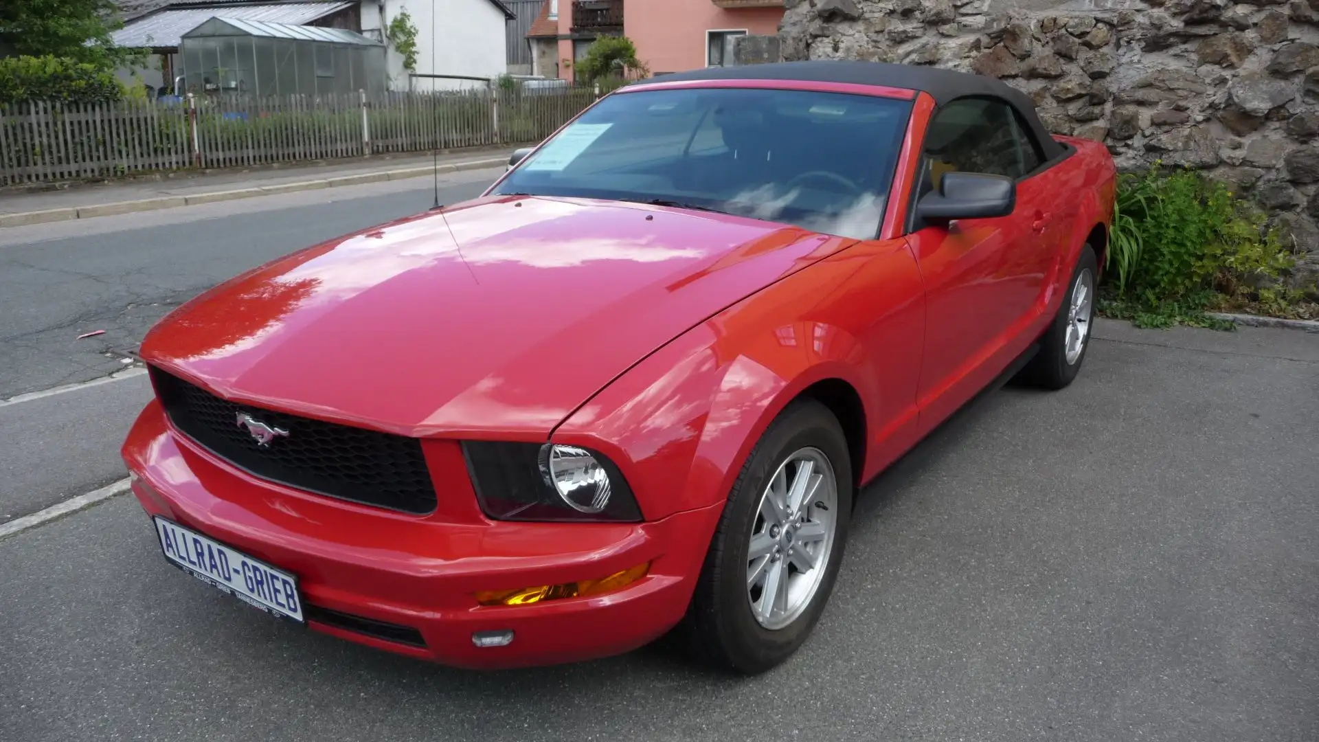 Ford Mustang 4,0  V6 Rot - 1