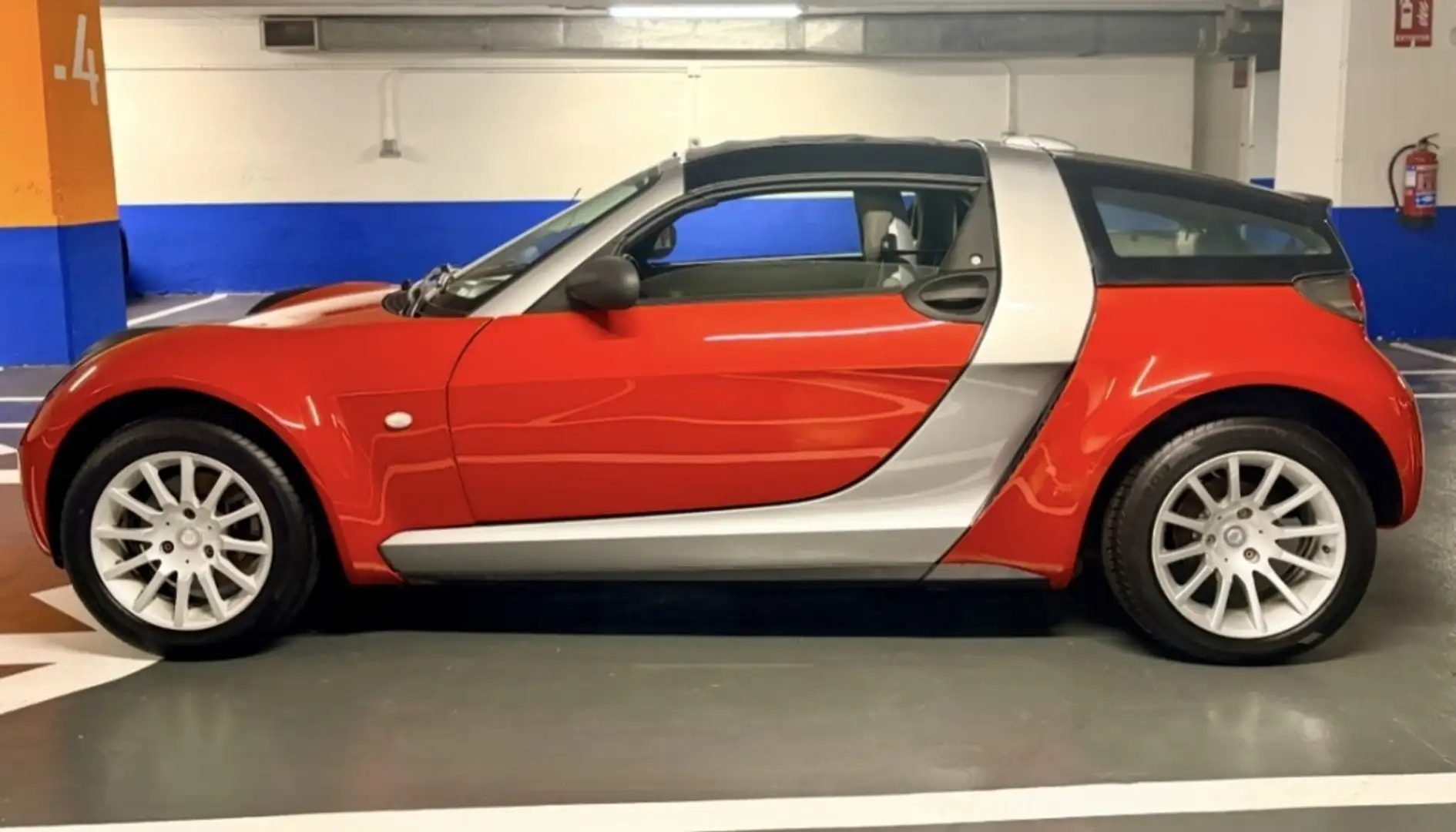 smart city-coupé/city-cabrio Roadster-Coupé 82 Aut. Rojo - 1