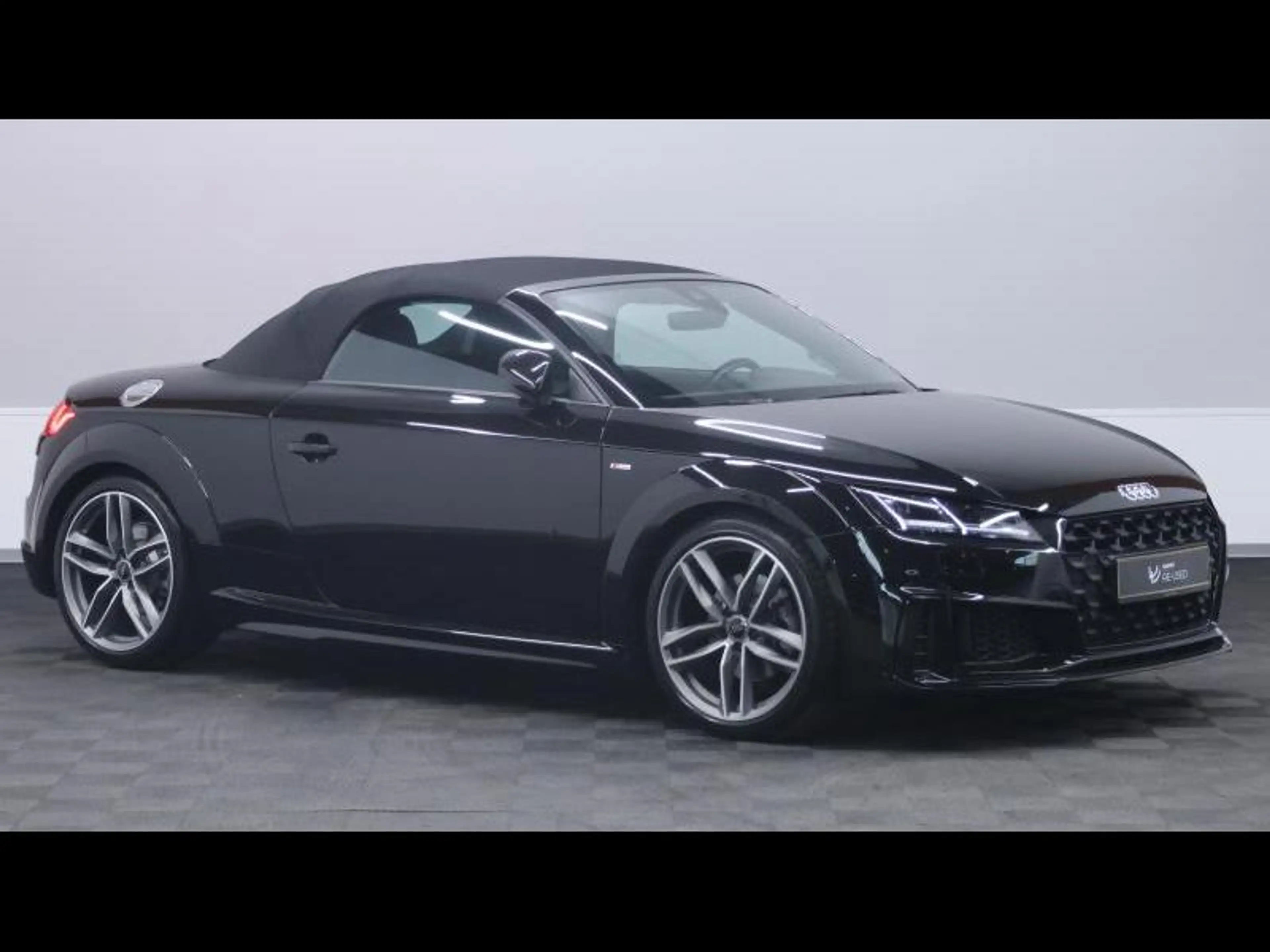 Audi TT S-Line 40 TFSi 204 S-Tronic — photo 9