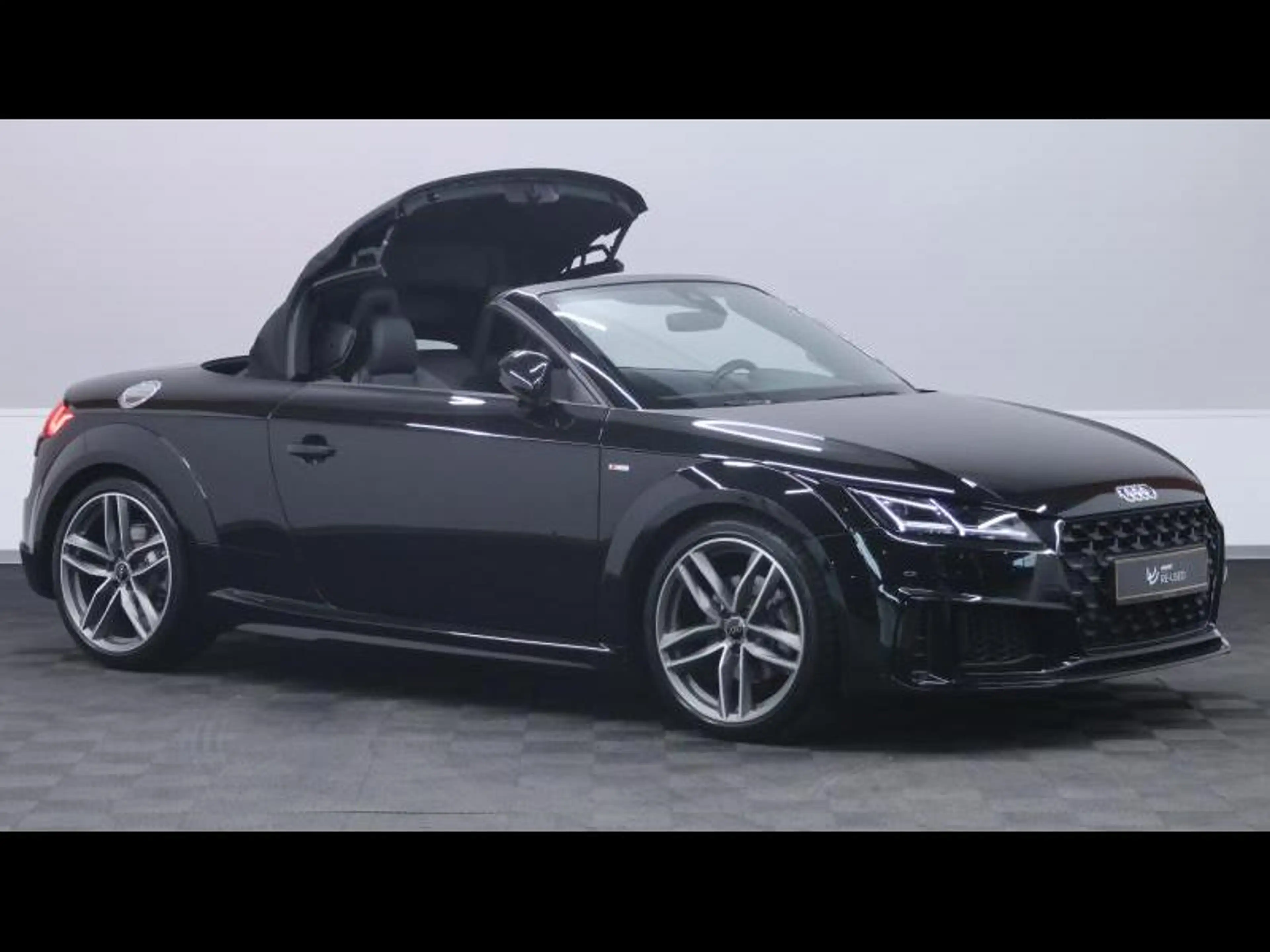 Audi TT S-Line 40 TFSi 204 S-Tronic — photo 8