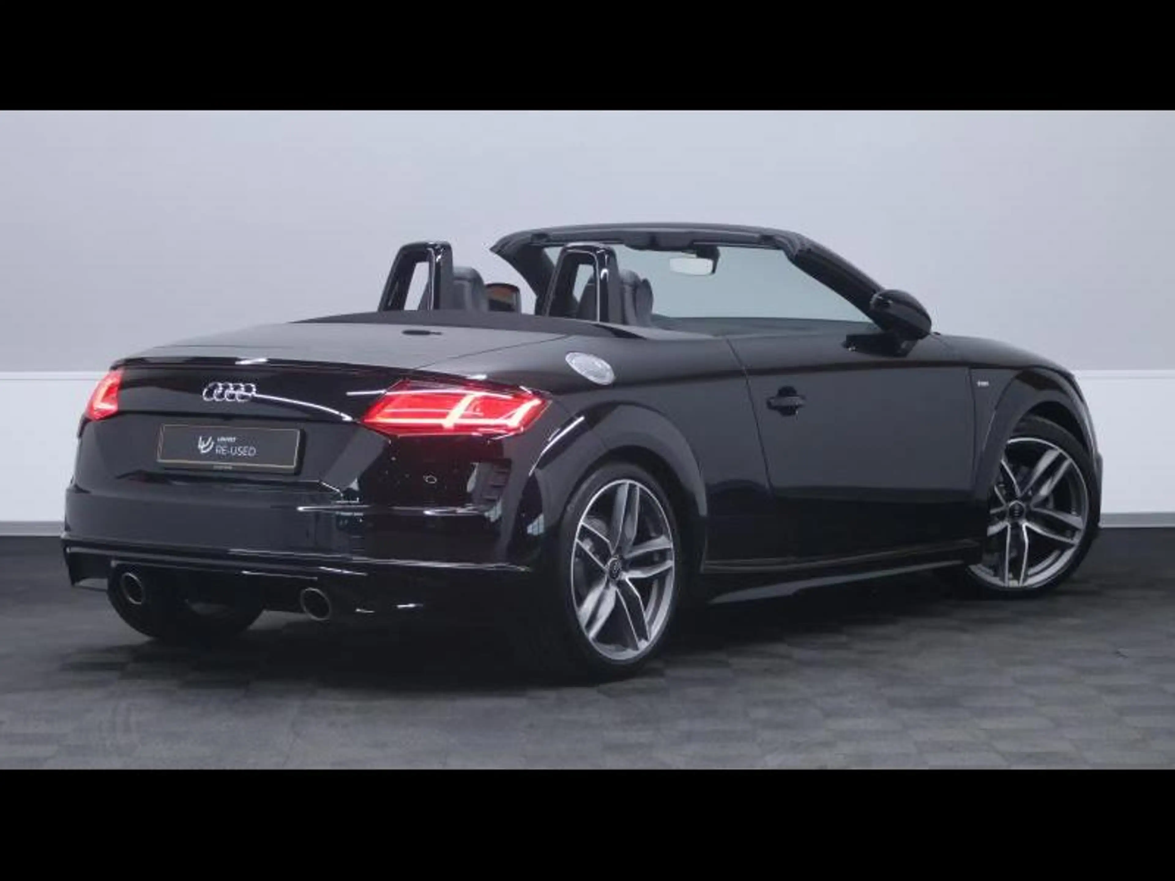 Audi TT S-Line 40 TFSi 204 S-Tronic — photo 14