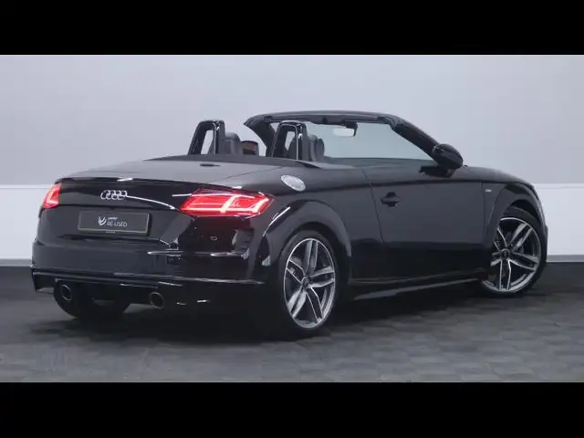 Audi TT view 14