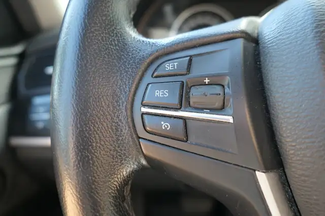 BMW X3 view 9