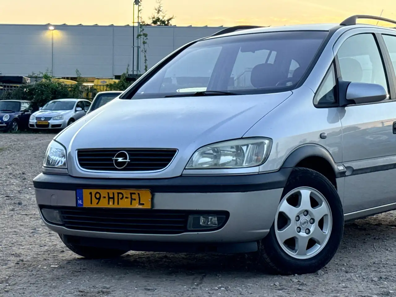 Opel Zafira 1.8-16V Elegance/7PRSN/ ZEER NETJES, foto 2