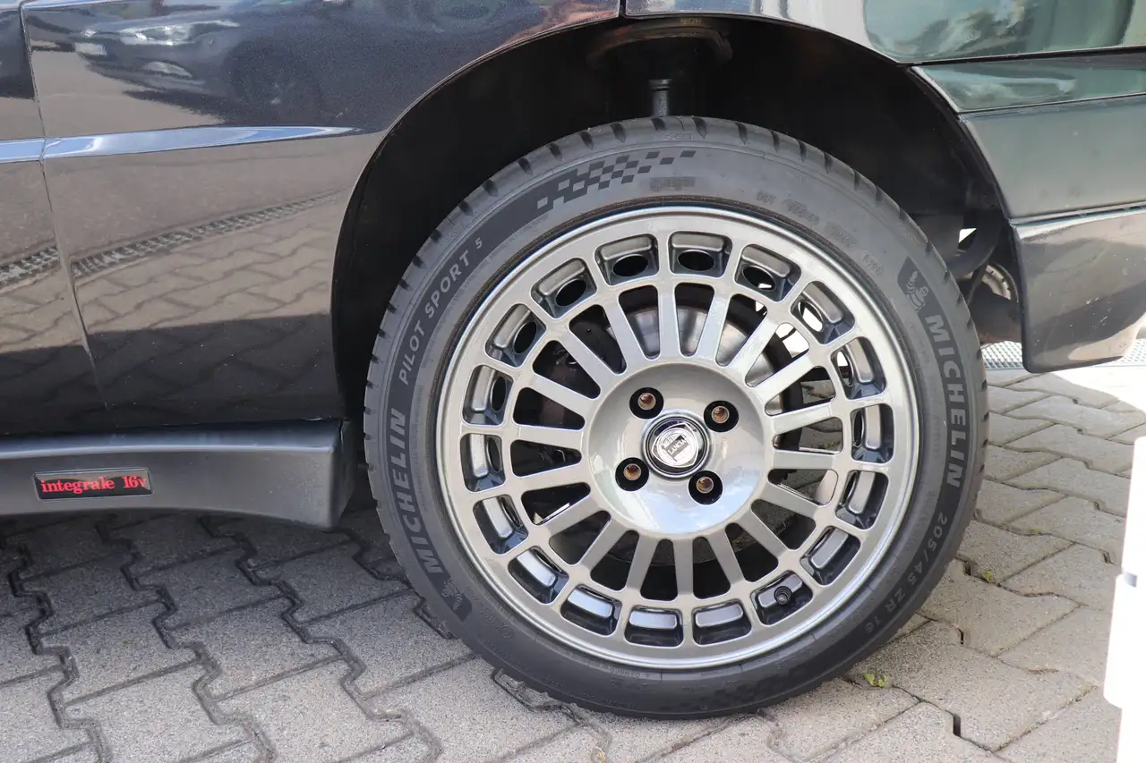 Lancia Delta HF Integrale 16V Origianl Zustand H-Kennz., foto 11